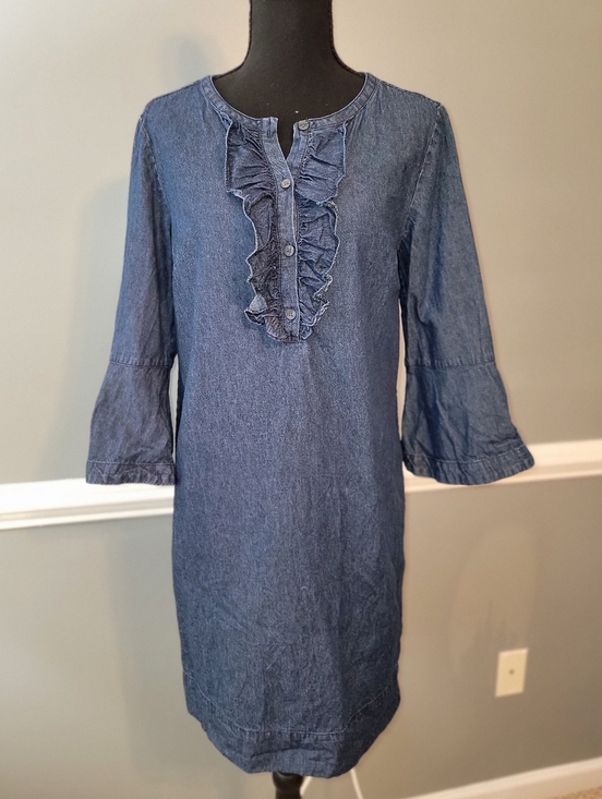 Draper James Dresses & Skirts - Draper James Denim Blue Ruffle Front Tunic Dress